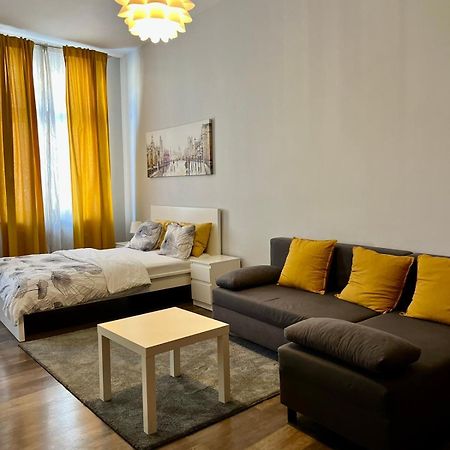 Ametyst Hostel Cracovia Exterior foto